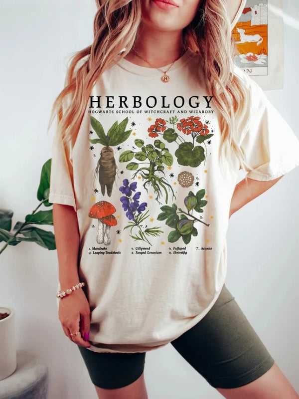 Women Gardening Graphic T-Shirt